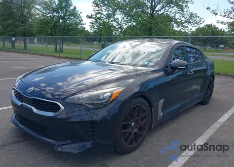 2018 Kia Stinger Premium z USA, uszkodzony, nr VIN KNAE25LAXJ6014856